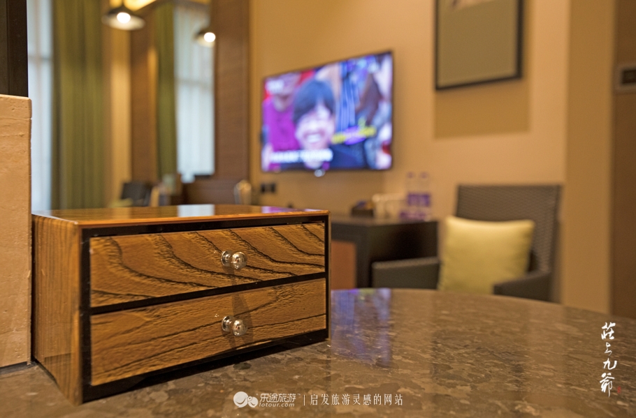 浮云缭绕的白云山上总有一张属于你的床