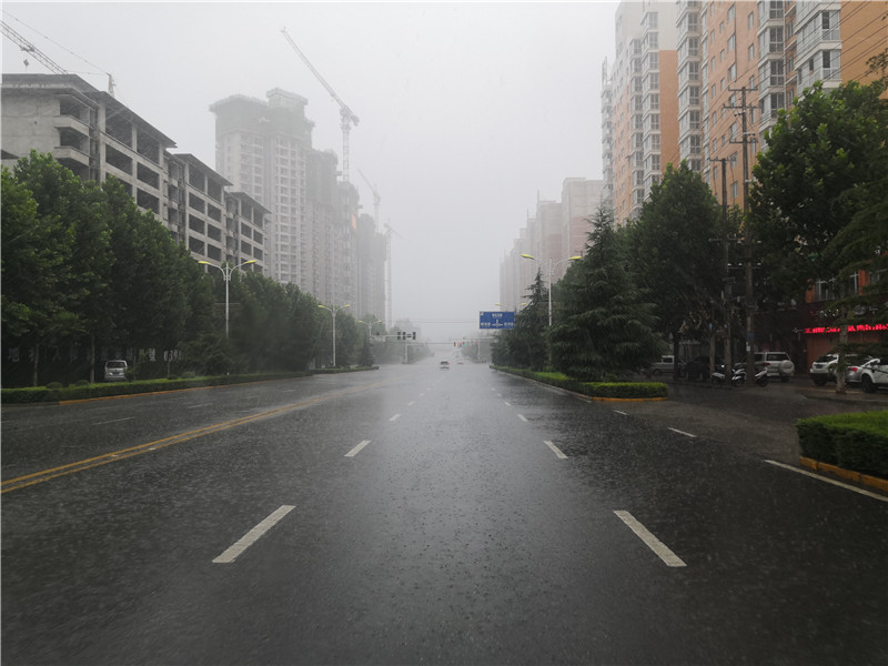 首钓官道狂拉草快乐才是垂钓的根本