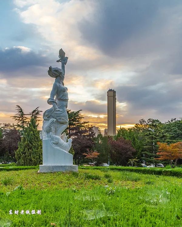 东财大学校园生活,东财校园实景图