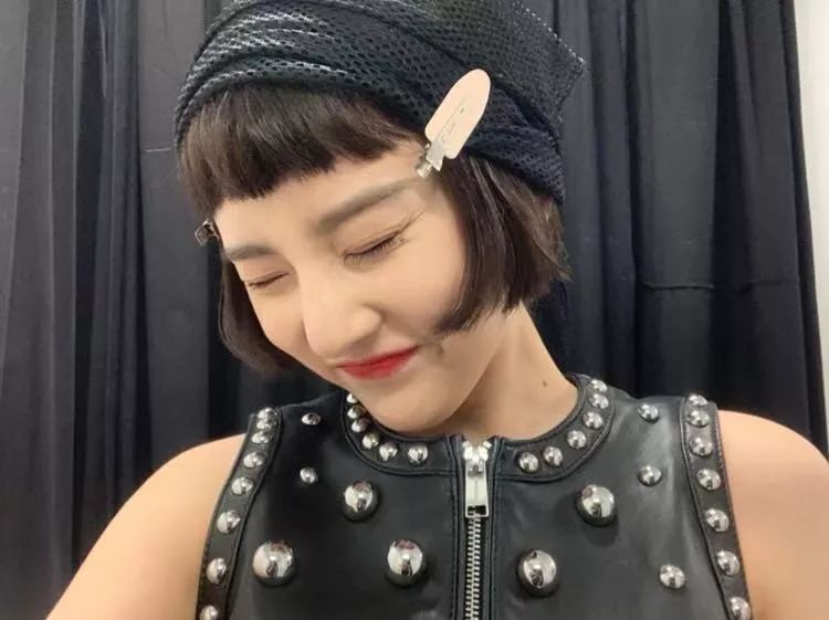 继杨幂之后的又一带货女王出现,带货女王杨幂有多厉害