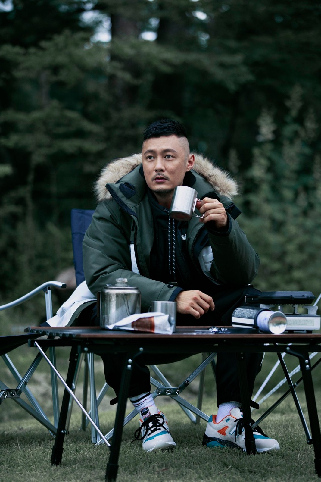 newbalance联名余文乐穿搭,余文乐newbalance