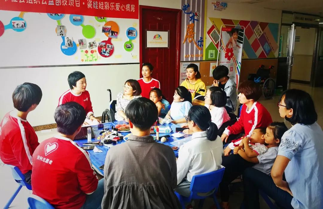 新时代文明实践在武清|瓷娃娃们的“美妆进化论”