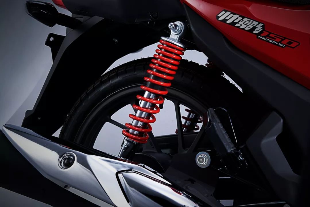 本田帅影150摩托车值得入手吗,五羊本田全新帅影150时尚登场