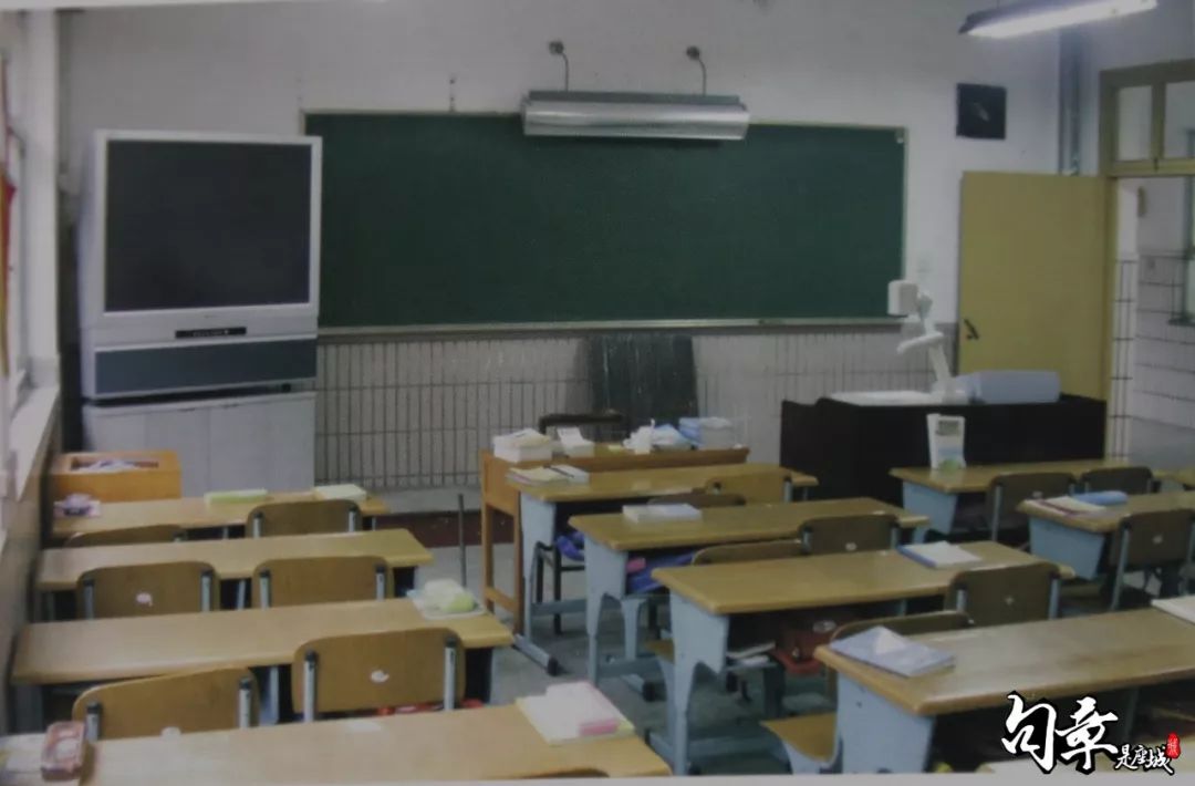 东横街老店的最后一天，我回到了中城小学