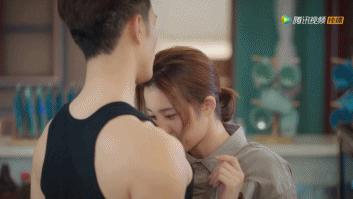 第一集胸咚,第二集接吻,比韩剧还猛