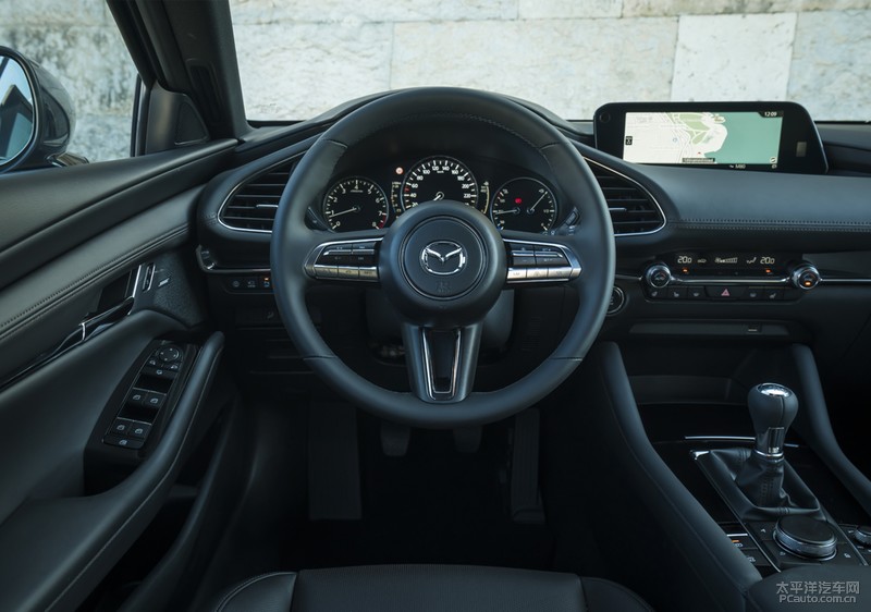 次世代马自达3昂克赛拉这款车怎么样 (mazda3昂克赛拉云控版是什么意思)
