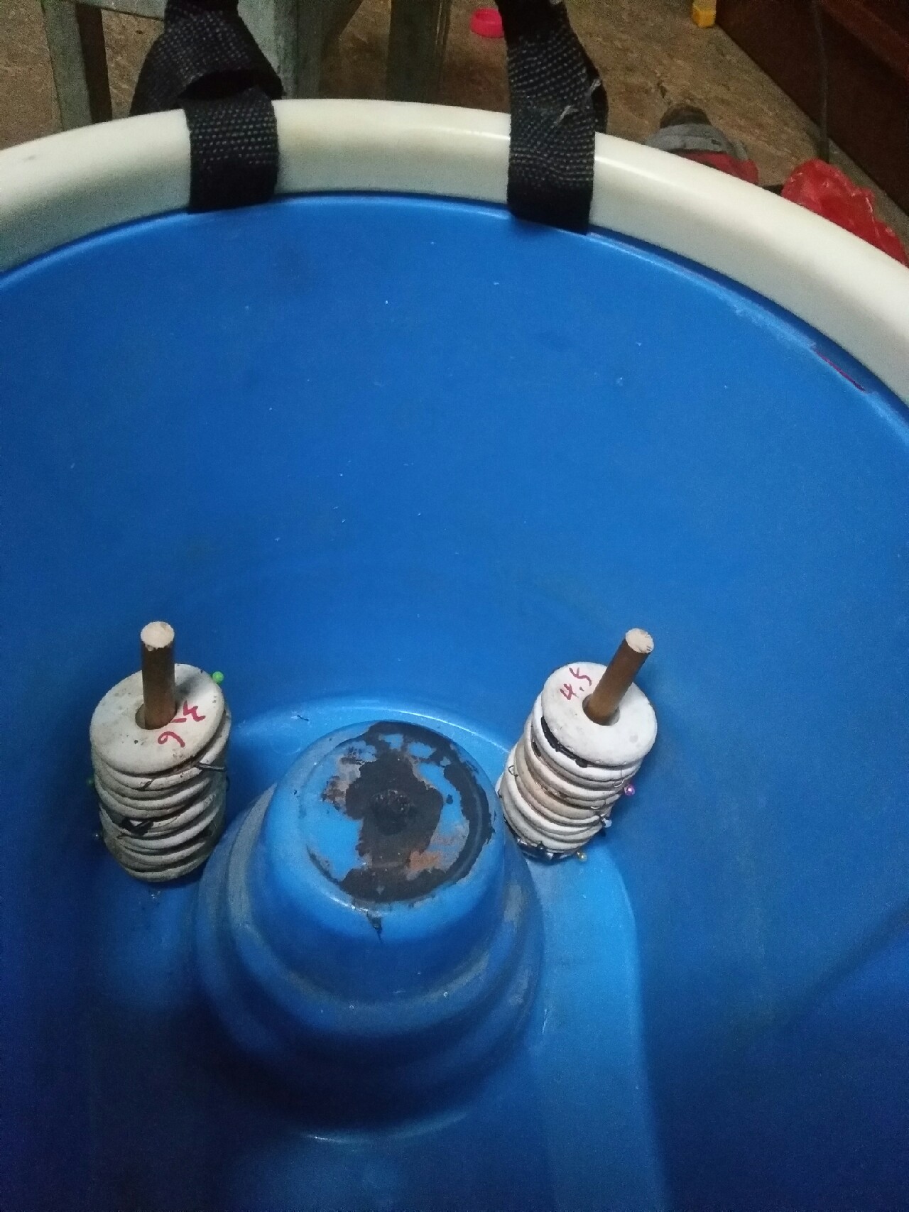 钓桶改装,水桶怎么改装钓桶