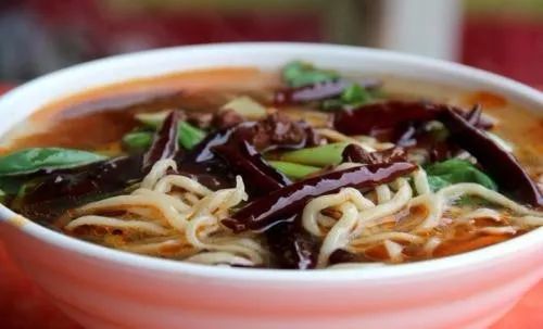 在北京闯出一片天！厉害了，太和板面