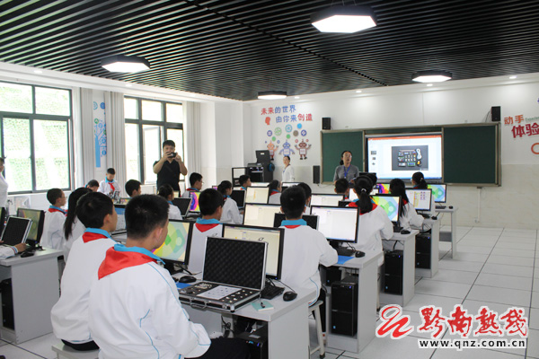 青少年人工智能创新实践基地,少年硅谷人工智能培训