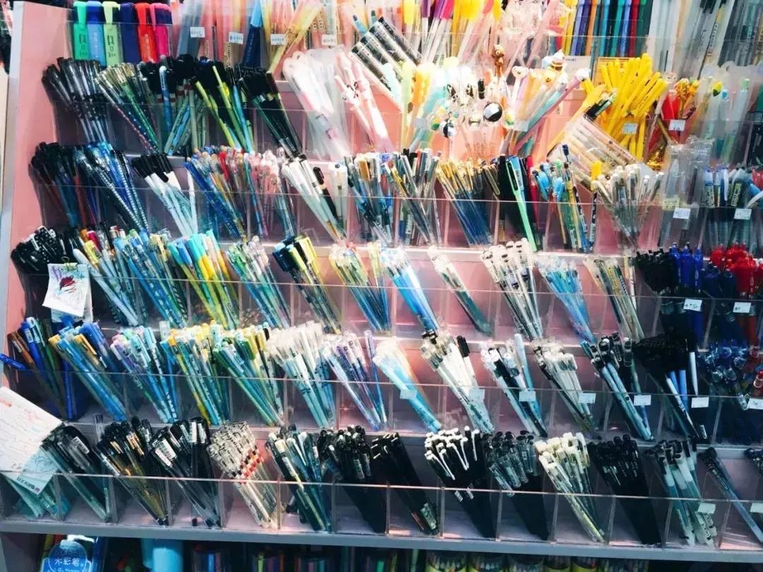 无锡南禅寺书城小巷子里的旧书店,2022年无锡南禅寺书城开放吗