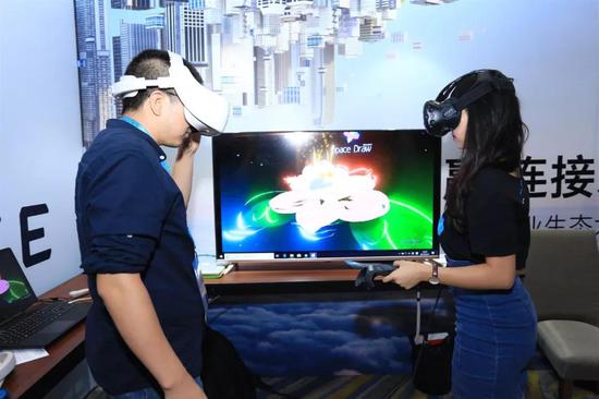 htcvivevr2019,htcvive2022