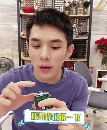 爸妈的手脚布满了老茧,手足干裂是什么前兆