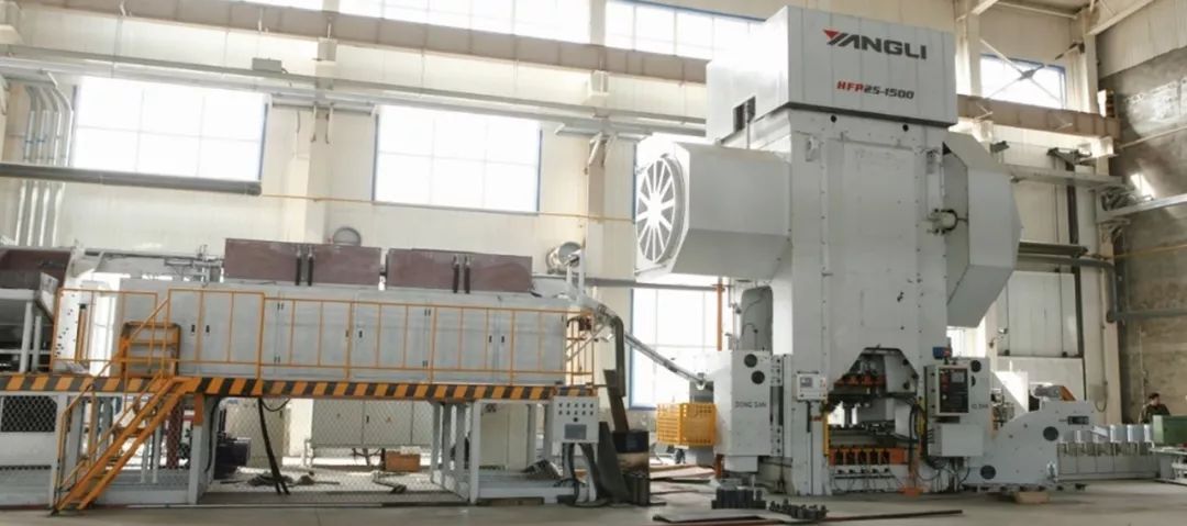 江苏扬力集团有限公司林国富,壮丽70年奋斗新时代简介