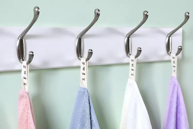 干净毛巾图片,干净的毛巾和脏的毛巾对比图片