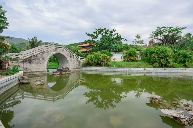 去三亚拍亲子写真照选什么地方,三亚旅拍亲子照爷爷奶奶可以去吗