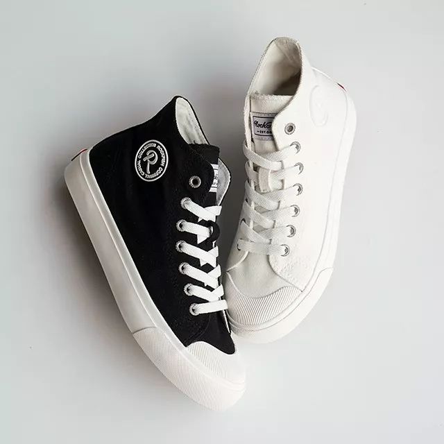 凯特王妃同款帆布鞋,梅根王妃穿什么鞋好看