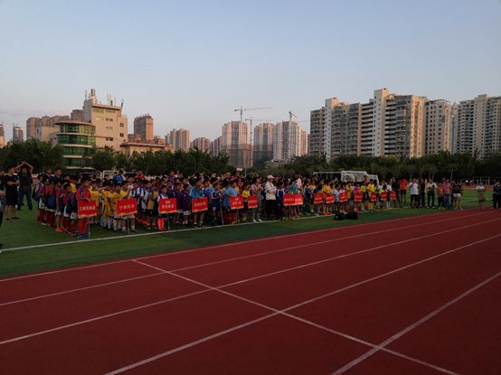 福建省青少年u系列冠军赛100米,福建u10足球夺冠比赛视频