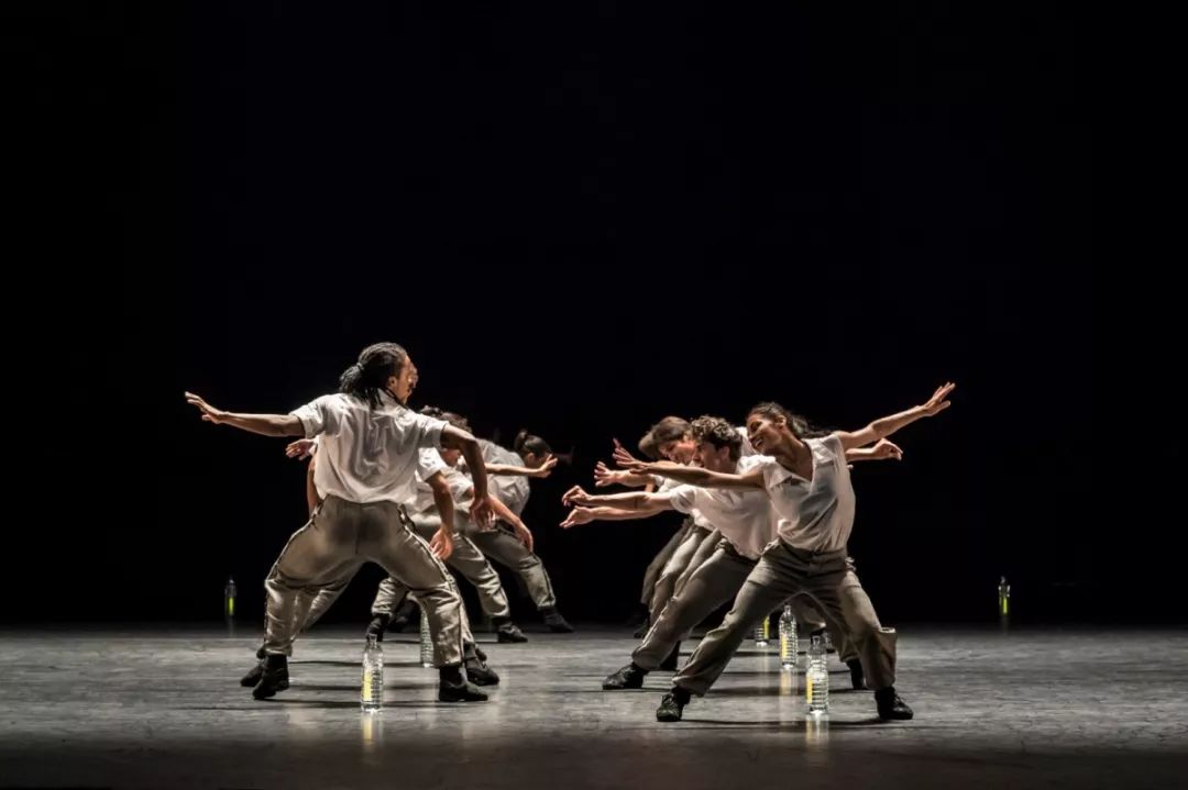 从贫民窟走出时尚女王,从小学芭蕾欧美舞王