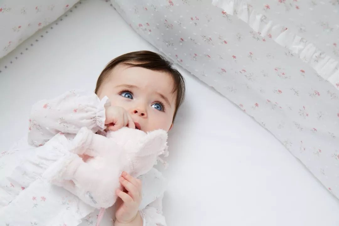 童装香奈儿新品,高端童装香奈儿