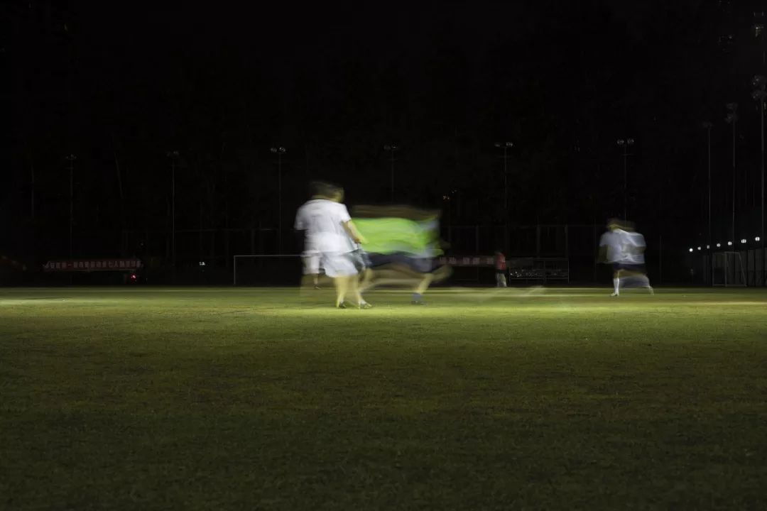 成都南门未来最大的足球场,成都最标准的足球场在哪里