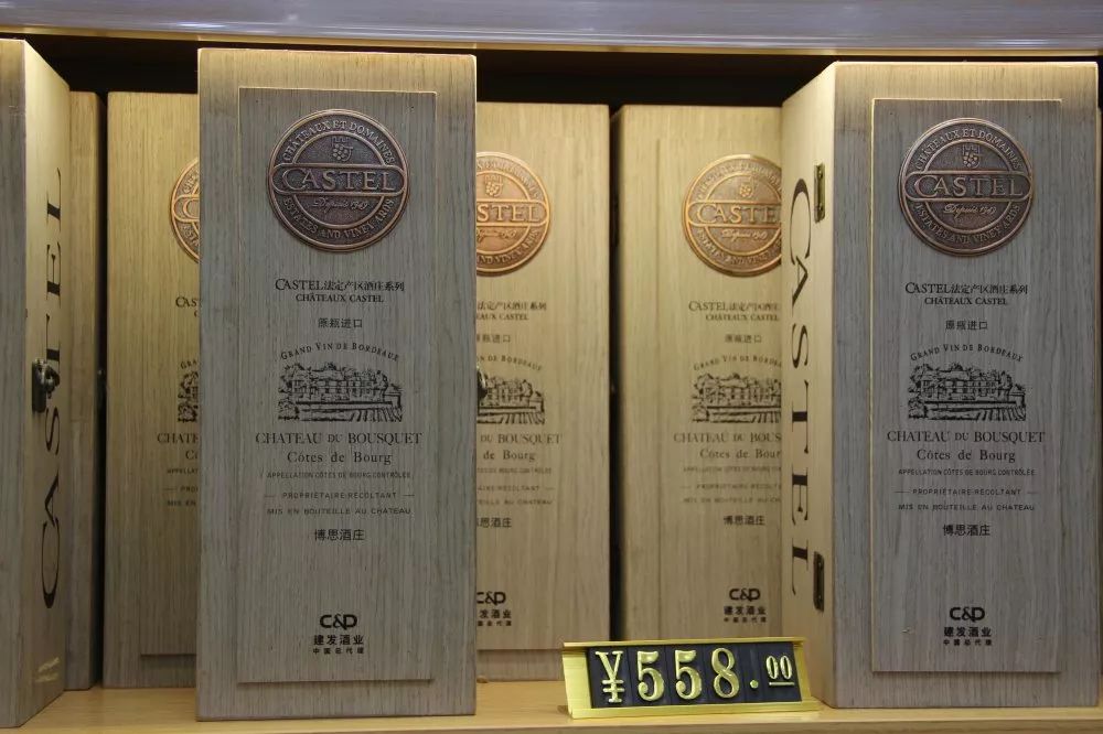 进门被吓到！安溪二环路新开了家酒庄竟然如此豪华，满眼都是……