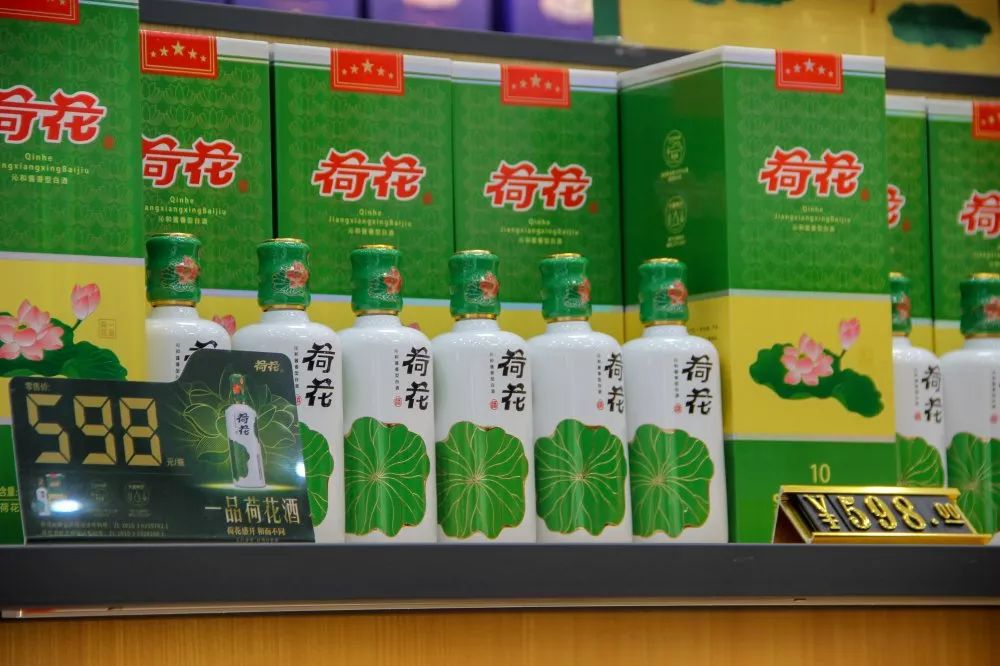 进门被吓到！安溪二环路新开了家酒庄竟然如此豪华，满眼都是……