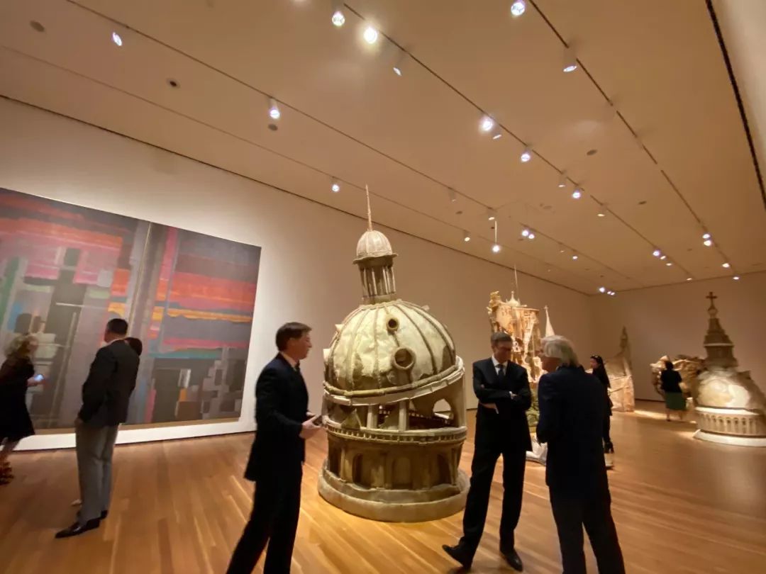 凤凰艺术的展评,凤凰艺术刘老师