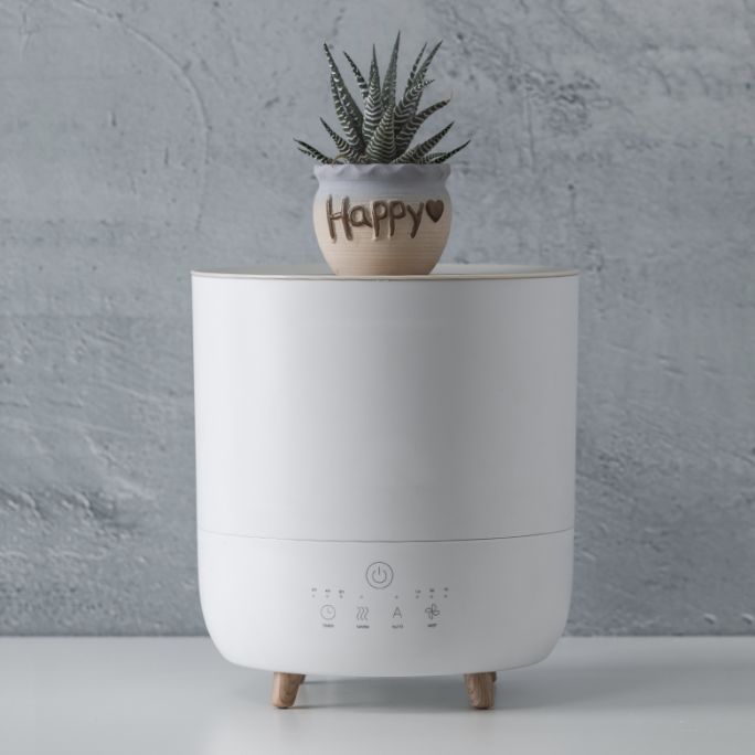 像艺术品的香薰加湿器,智能调节温度和雾量