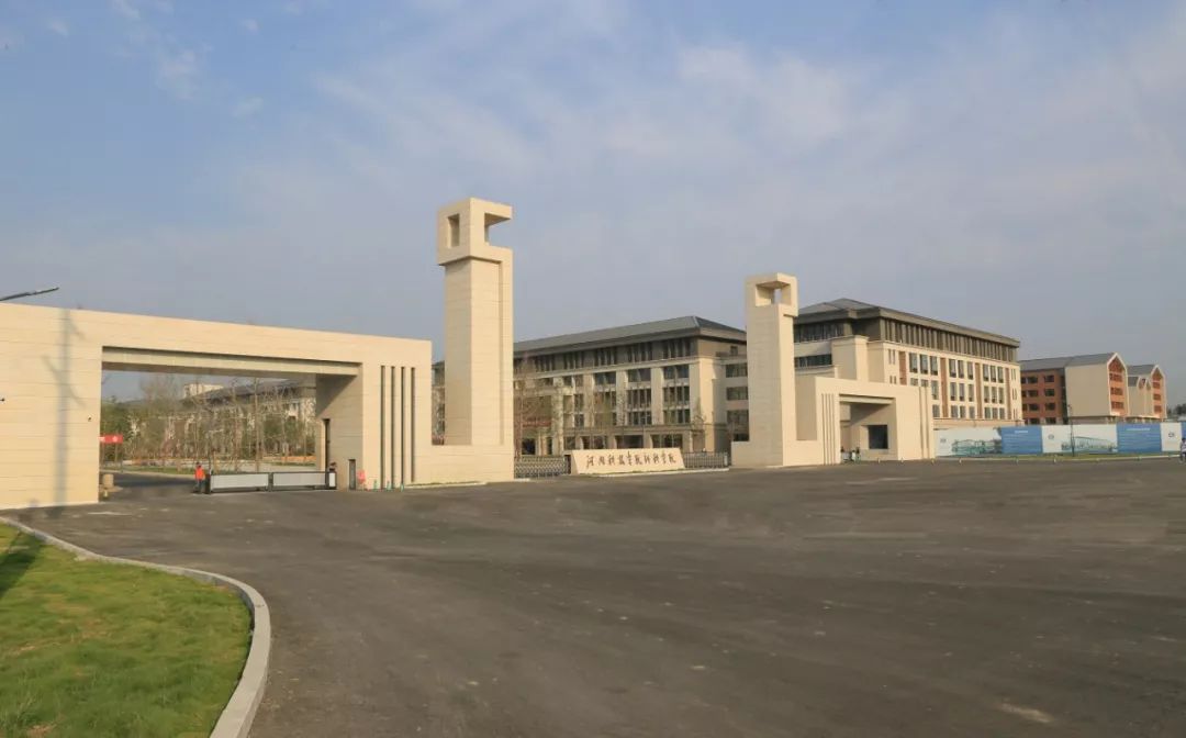 河南高校大门排行榜,带你们看郑州高校