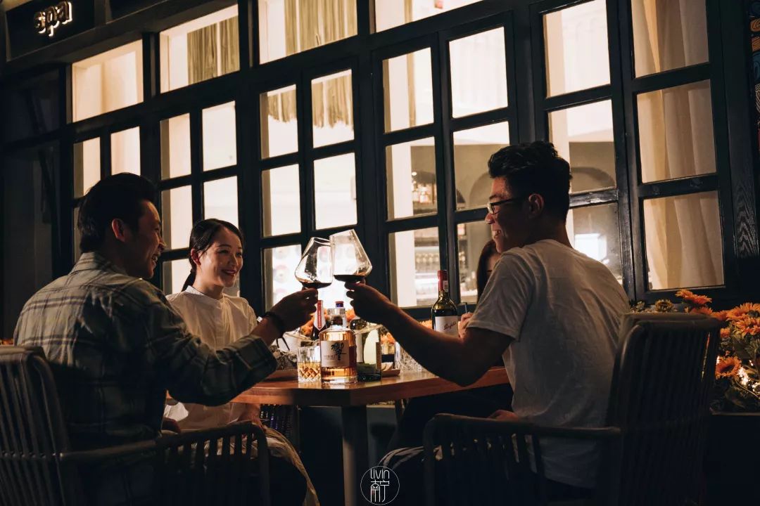 东盟商务区是不是都很有趣,住在东盟商务区的感受