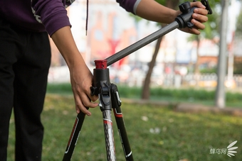 轻便性价比三脚架,轻便脚架