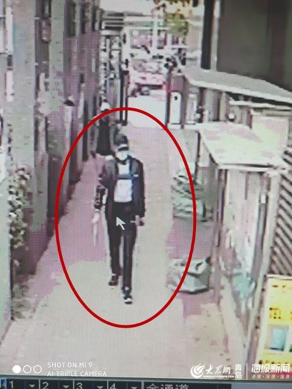 青岛女子被抢劫视频曝光,青岛女子遭抢劫