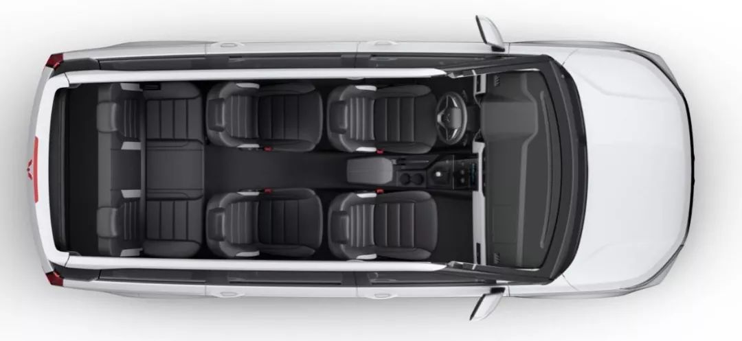 「擎报」神车配新店五菱宏光PLUS登陆四川嘉驰骏达店