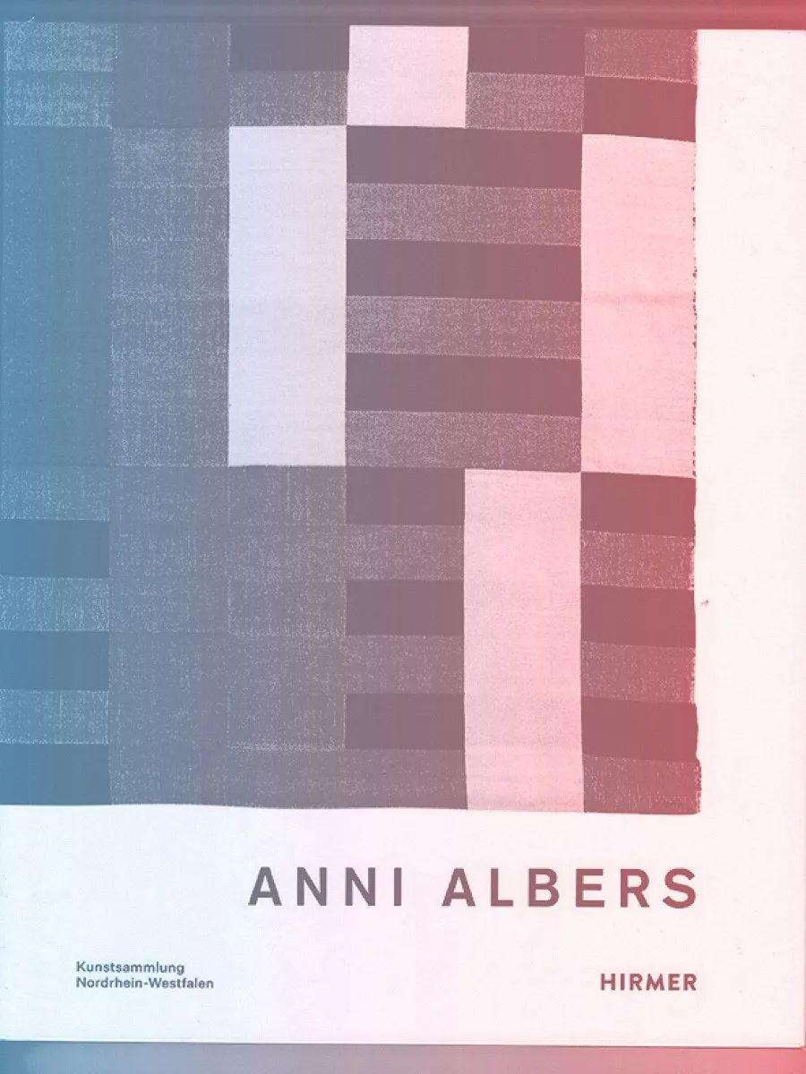 来南锣鼓巷看百年包豪斯书展及字体排印设计海报展