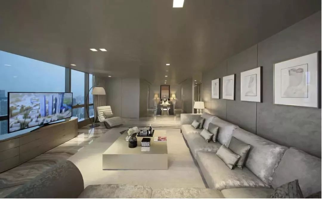 成都高端项目大PK，热门楼盘透露「高级」密码