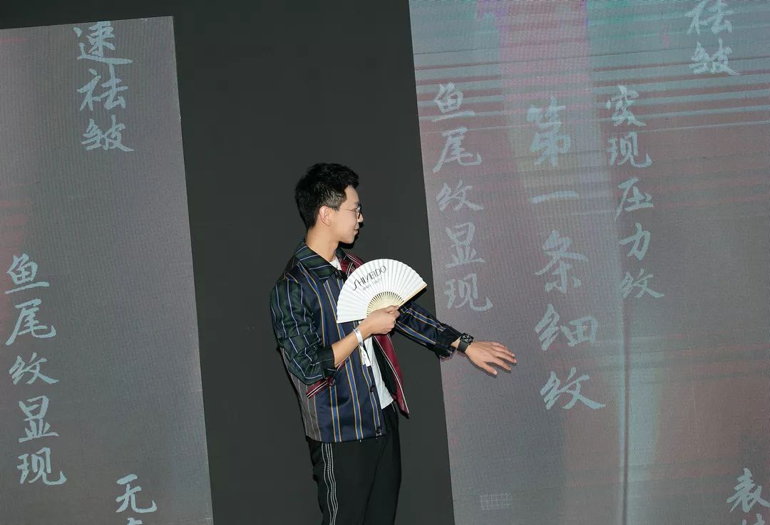 对抗岁月魔皱，护肤品能做的比你想象中更多...