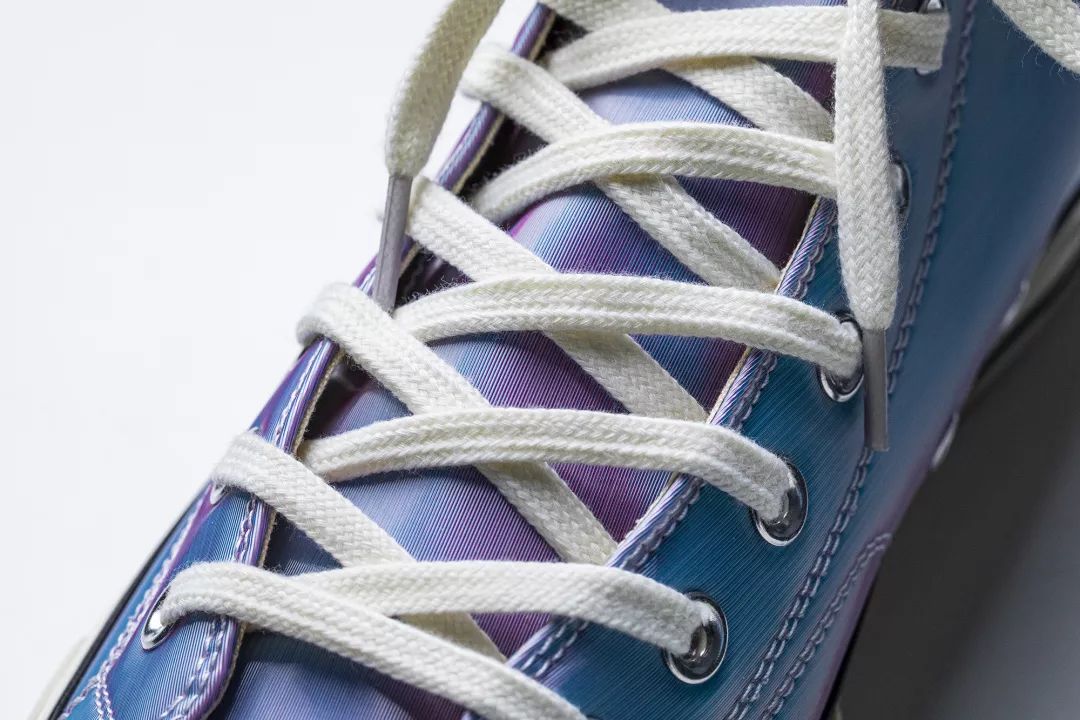 中国造了双百元鞋竟有3,600,000色？！穿上1秒就炸街、不怕脏