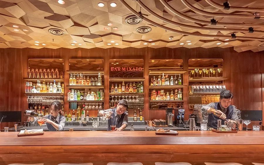 星巴克特调鸡尾酒价格,特调鸡尾酒生命之水冰美式