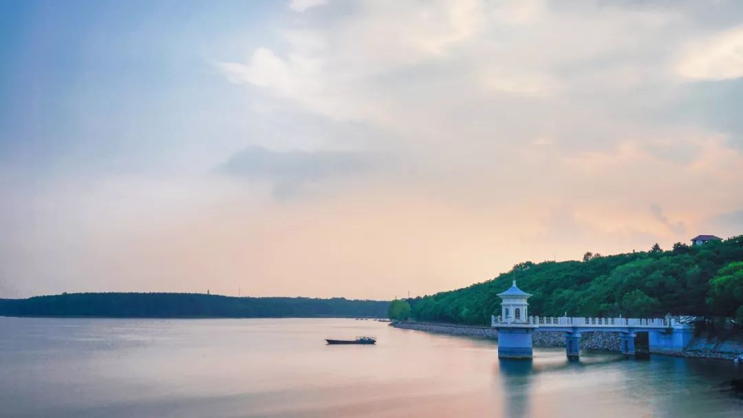 机票特价100元,长春飞往上海的11月特价机票