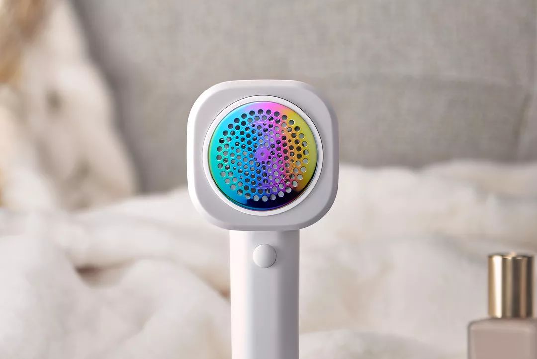 棉毛和毛呢哪个更容易起球,毛大衣洗了掉毛怎么办