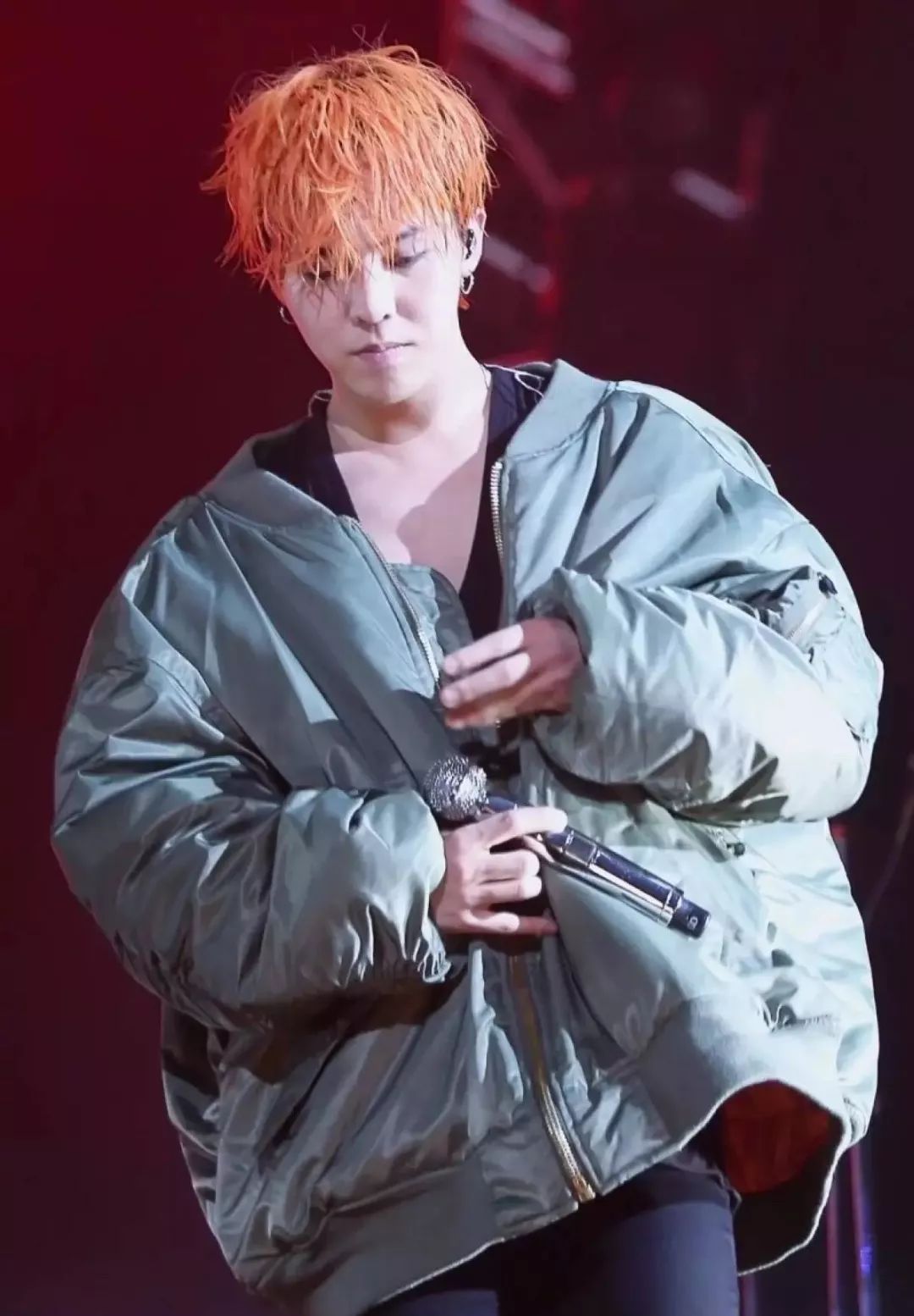 权志龙退伍后都在干什么,退伍后的权志龙做了些什么