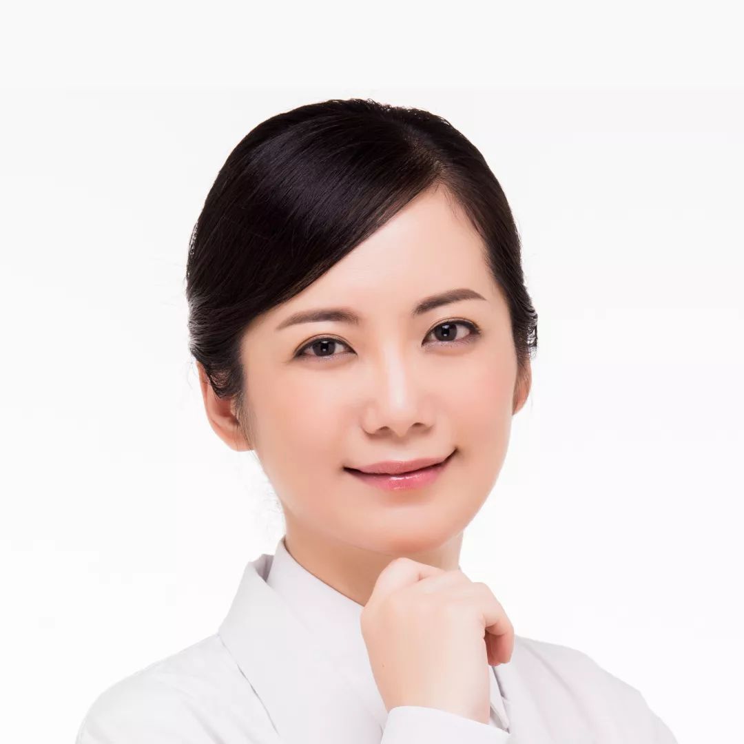 洗发水买含有什么成分的好,洗发水买强韧还是修护