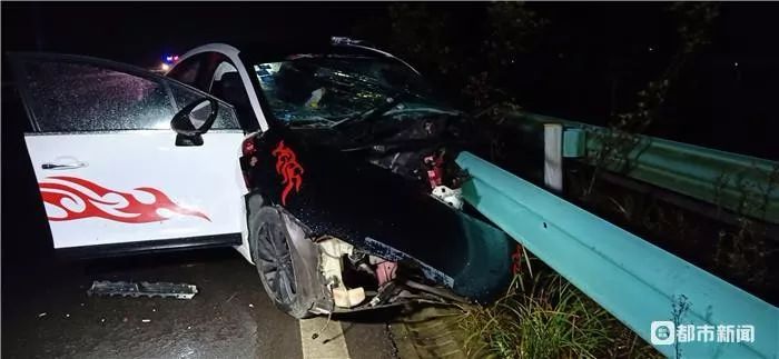 贵遵复线追尾车祸最新事件,贵遵复线车祸视频