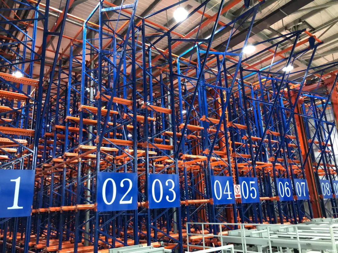 澶у叴鏈哄満鎺㈢,鑸鍩哄湴