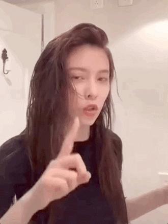 头大脸大适合什么发型短发,头小脸大适合什么发型男学生