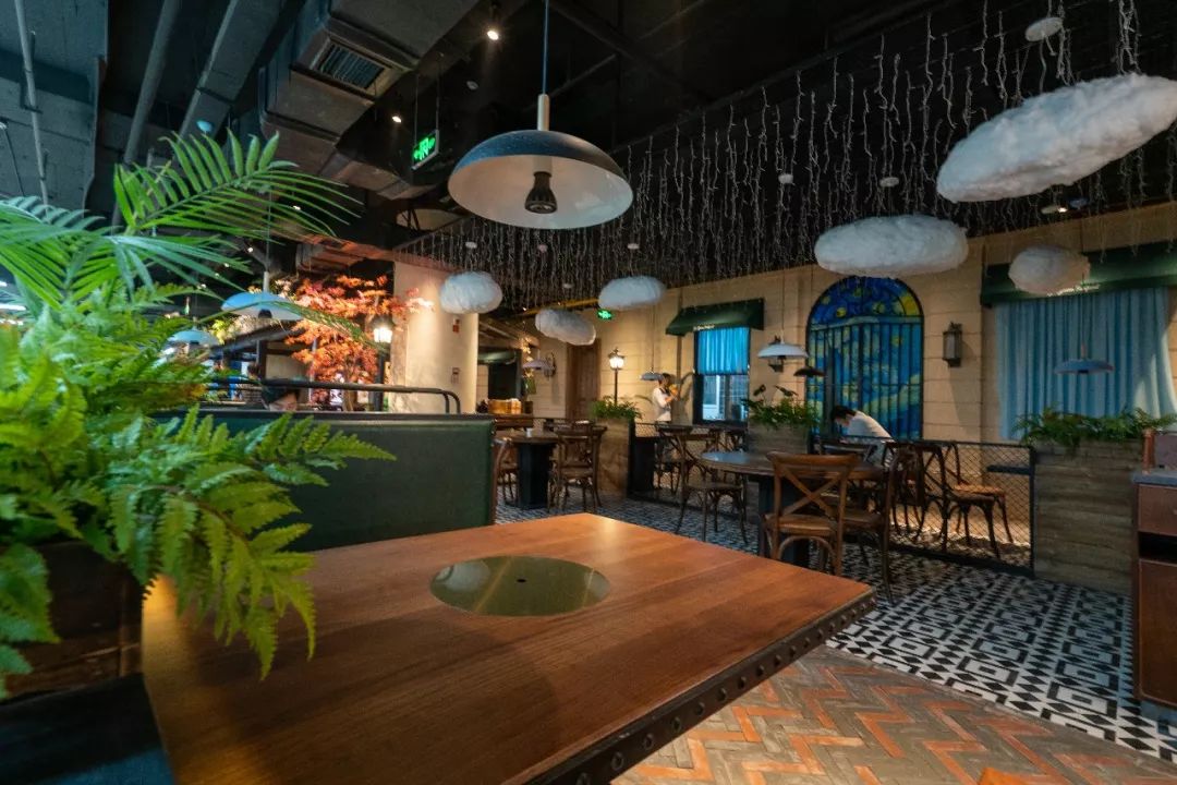 多次转型！涌金广场联手近江海鲜城满血复活？