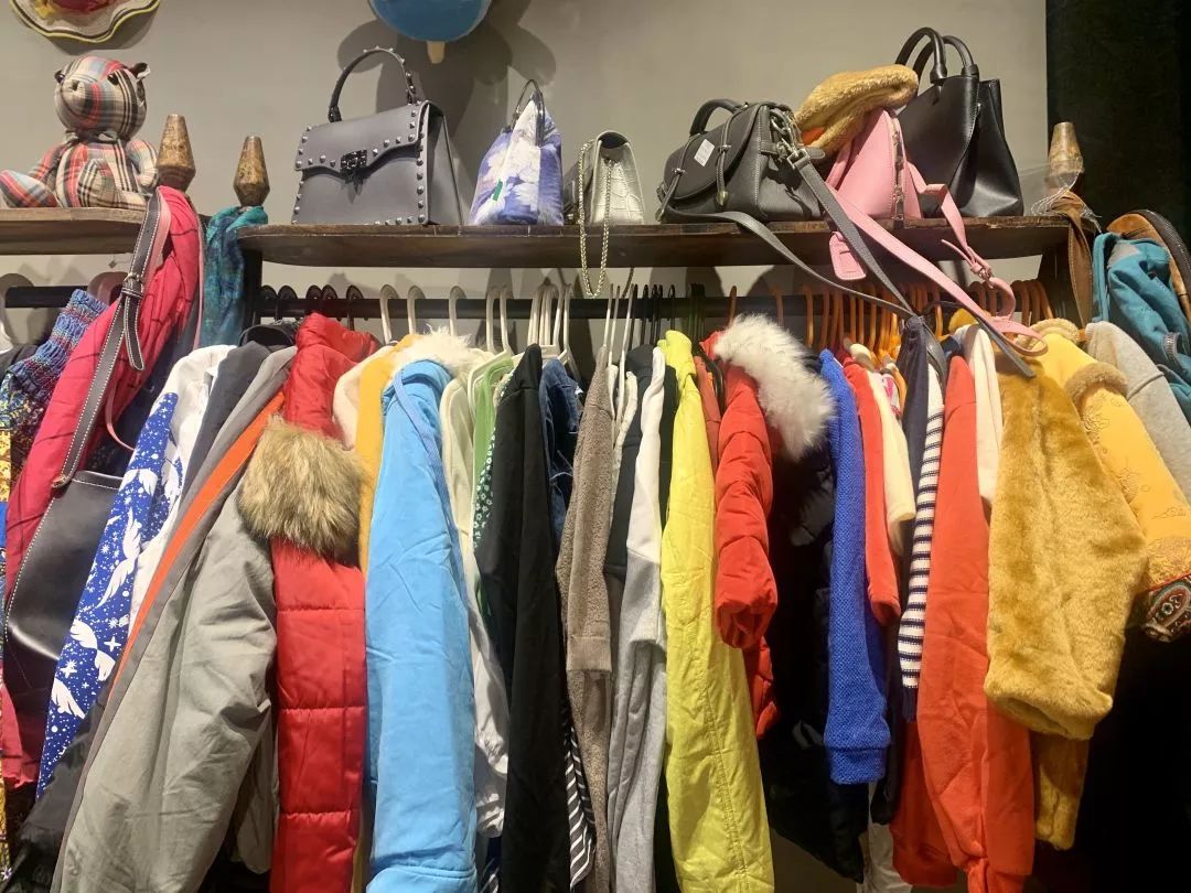 成都市金牛区陆家二手市场,成都在售二手店