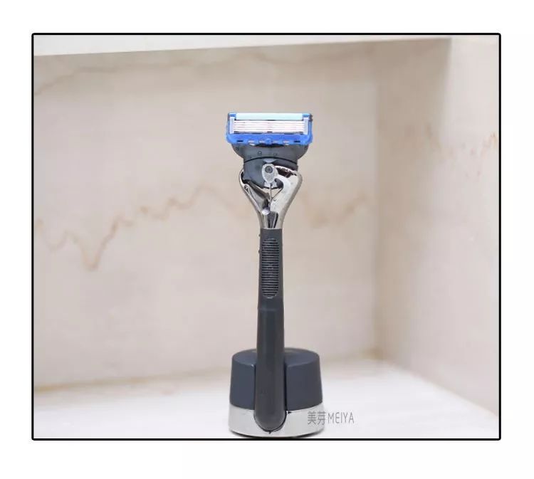 谁说女明星都能当美妆博主,女明星中谁可以抢美妆博主工作呢