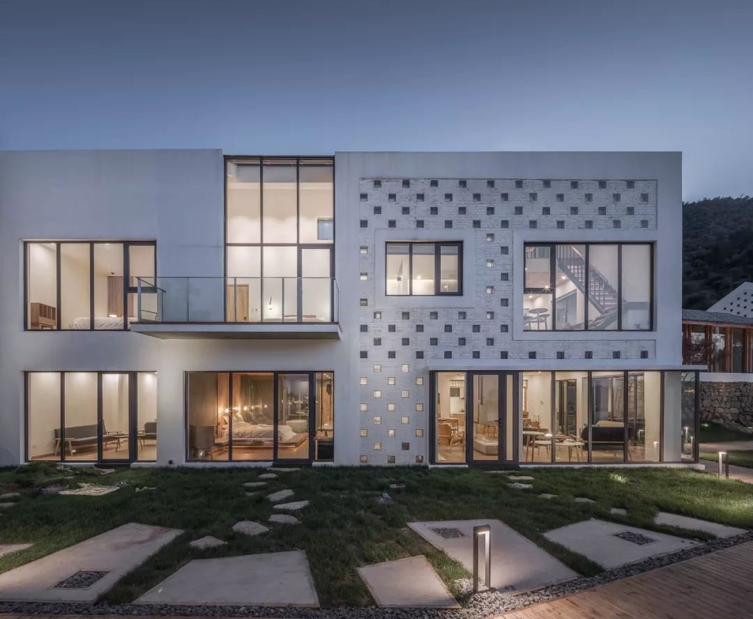 海景绝美民宿一日游,离主城1小时车程的风景民宿推荐