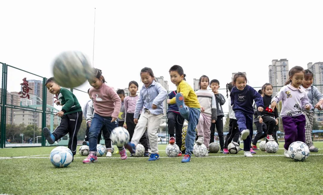 寄宿制学校延时服务最新政策规定,规范课后延时服务增强服务针对性
